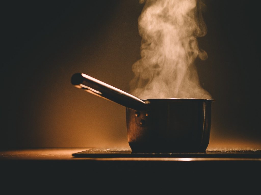 pot, steaming, hot-820012.jpg